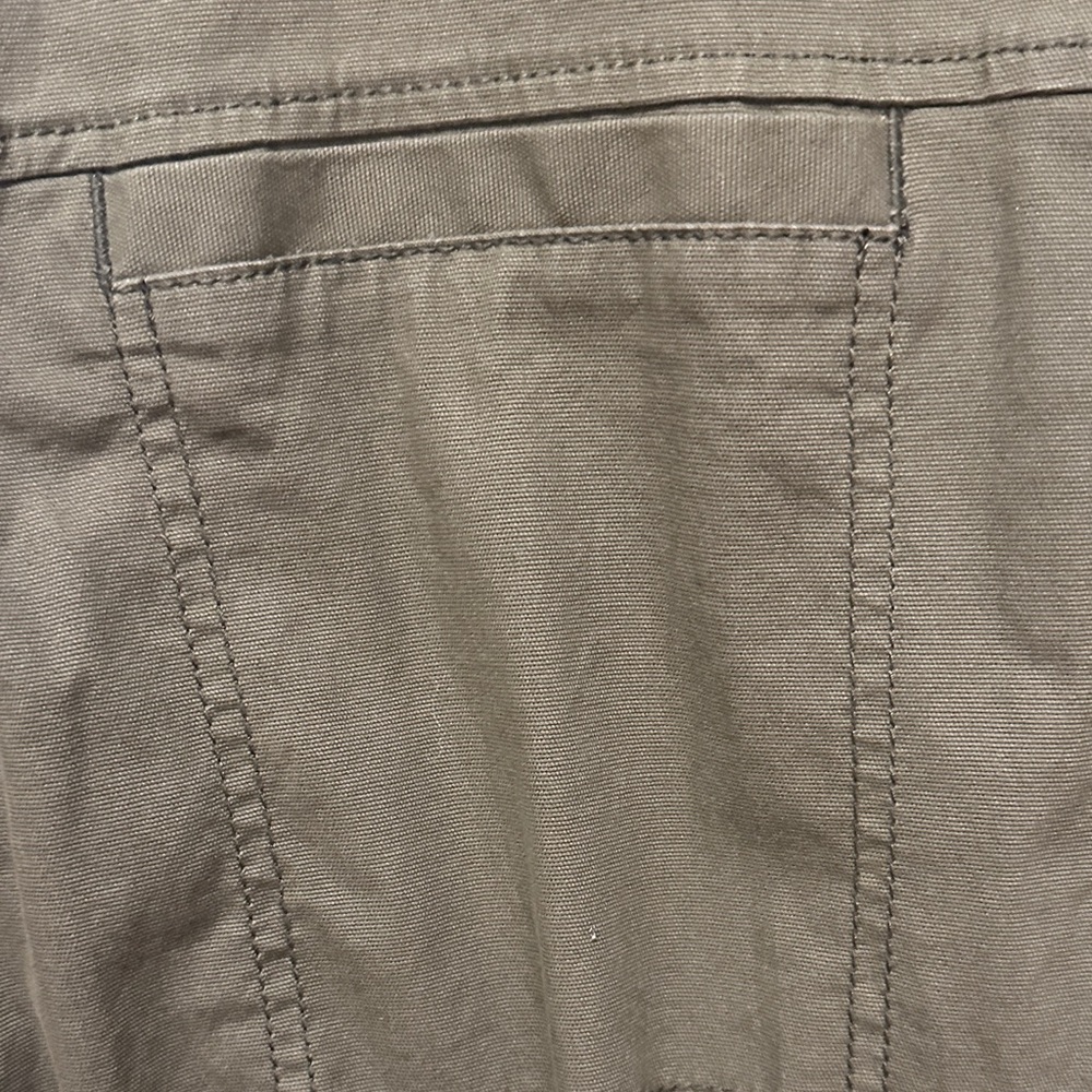 Old Navy Women’s Dark Olive Jacket - Picture 9 of 16